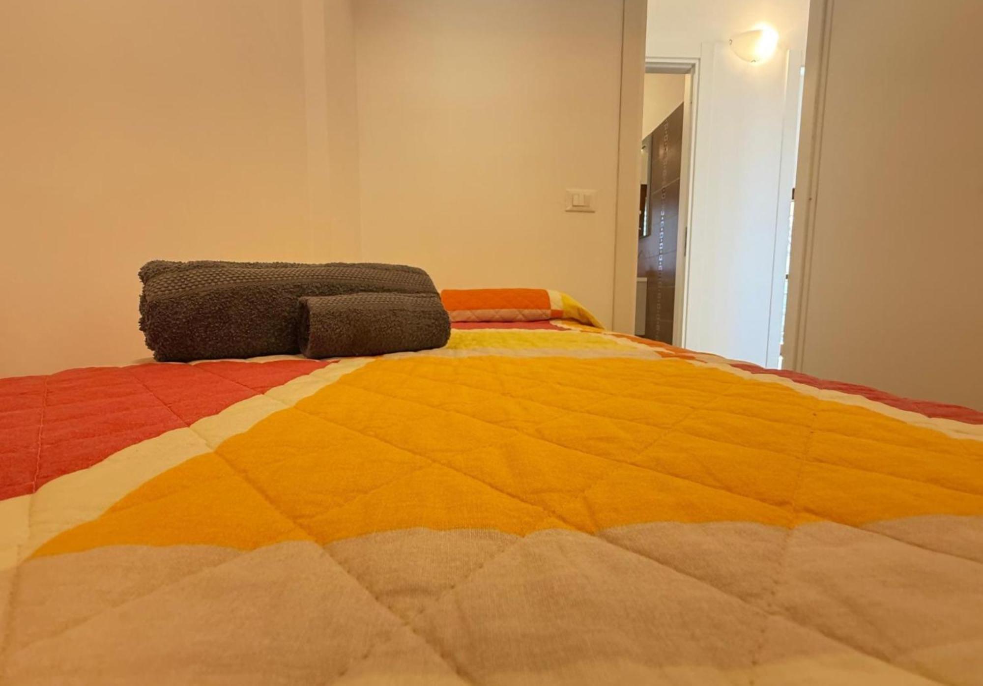 Semplice Bnb Bonagia Valderice Eksteriør billede